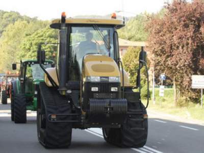 tractor-sdaz-2010-39