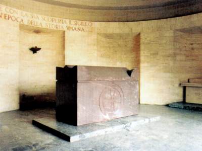 13 - mausoleo marconi