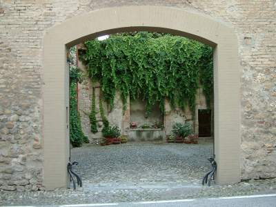 Palazzo Sanuti, località Fontana, Sasso Marconi